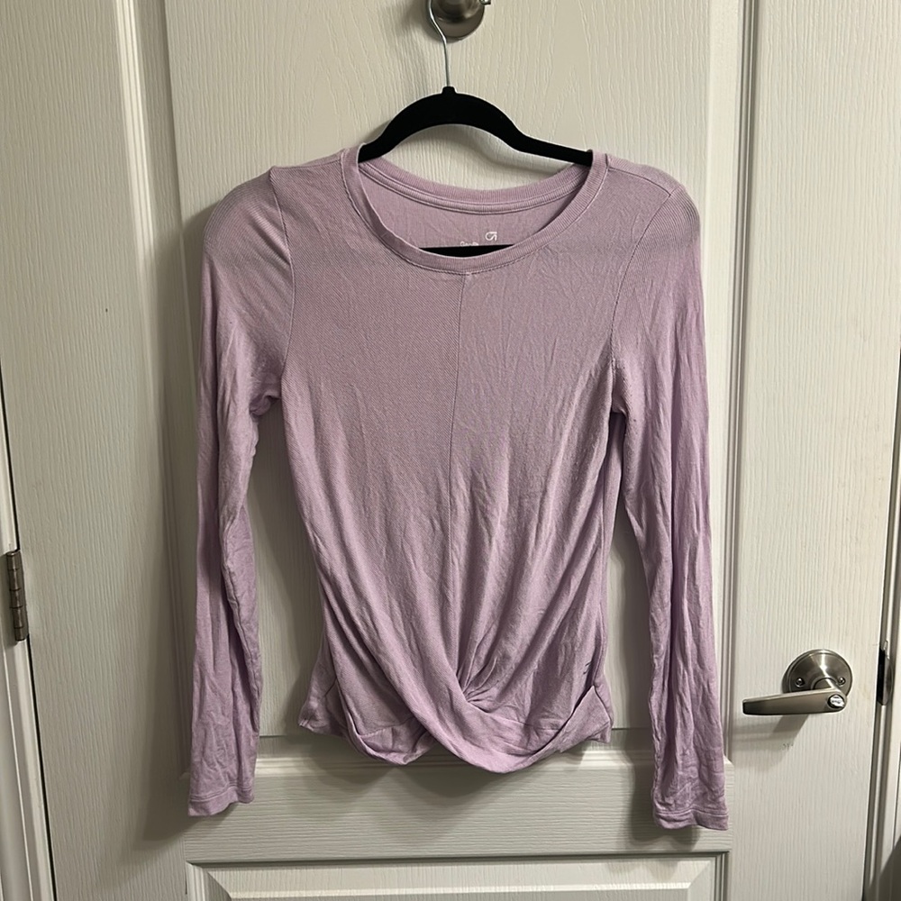 Lilac GapFit Long sleeve top